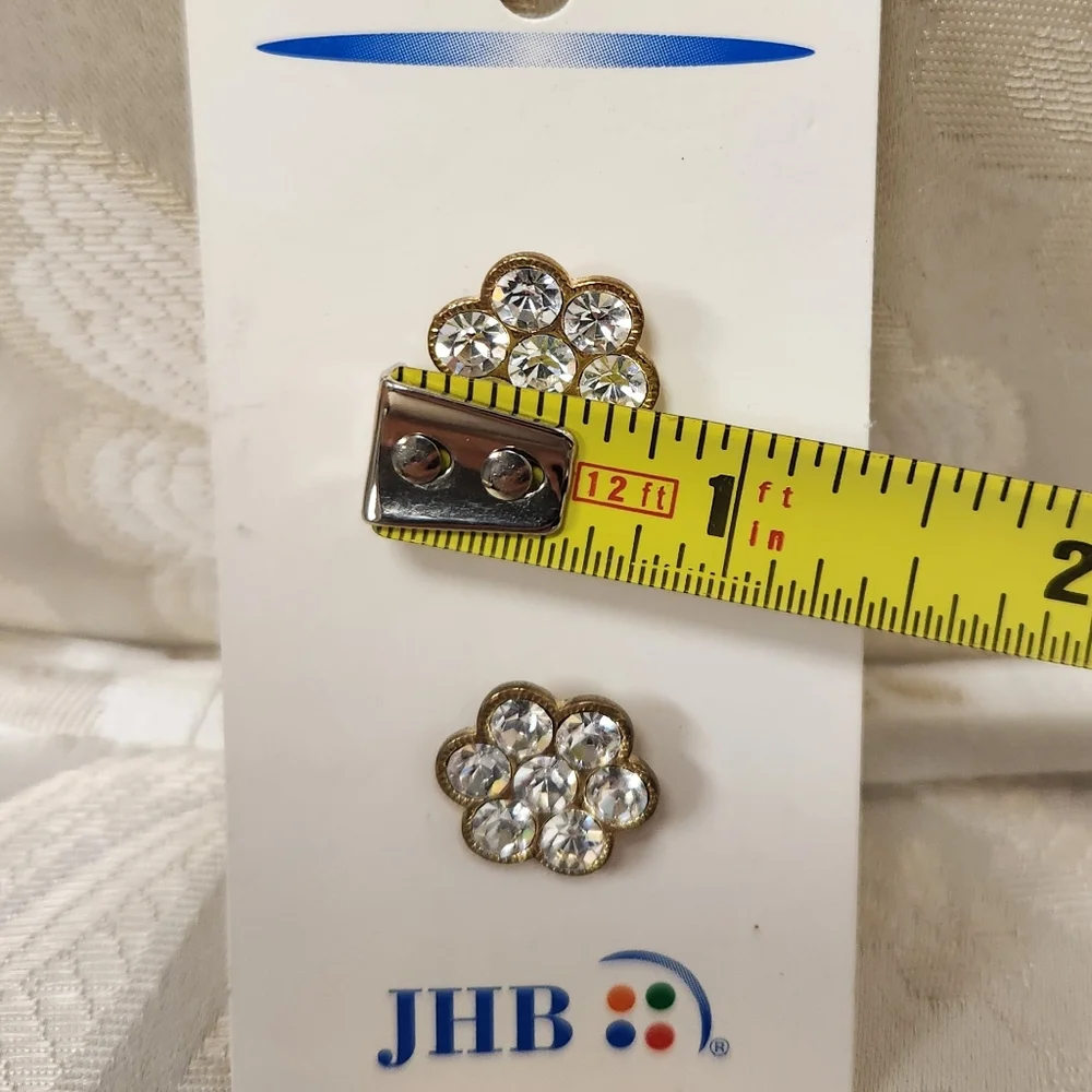 Creative Buttons By JHB - Rhinestone Flower buttons
